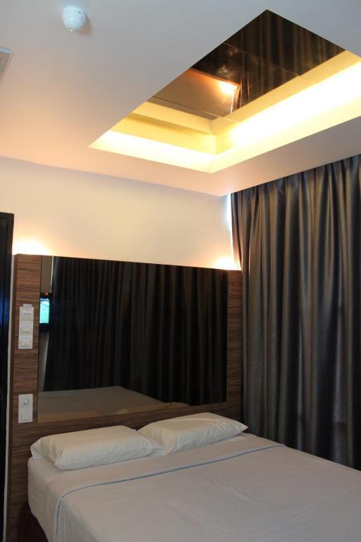 Dream Hotel Klang Room photo